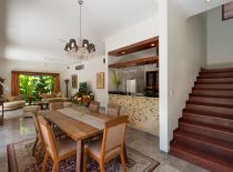 Villa Kalimaya IV, Dining and Kitchen